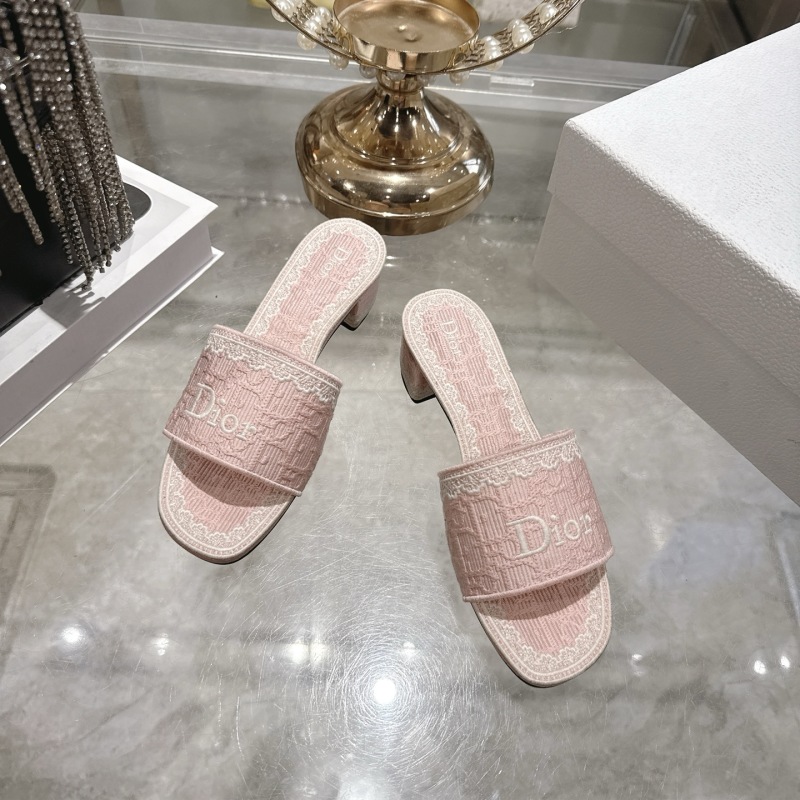 Пара мюли с вышивкой Dior