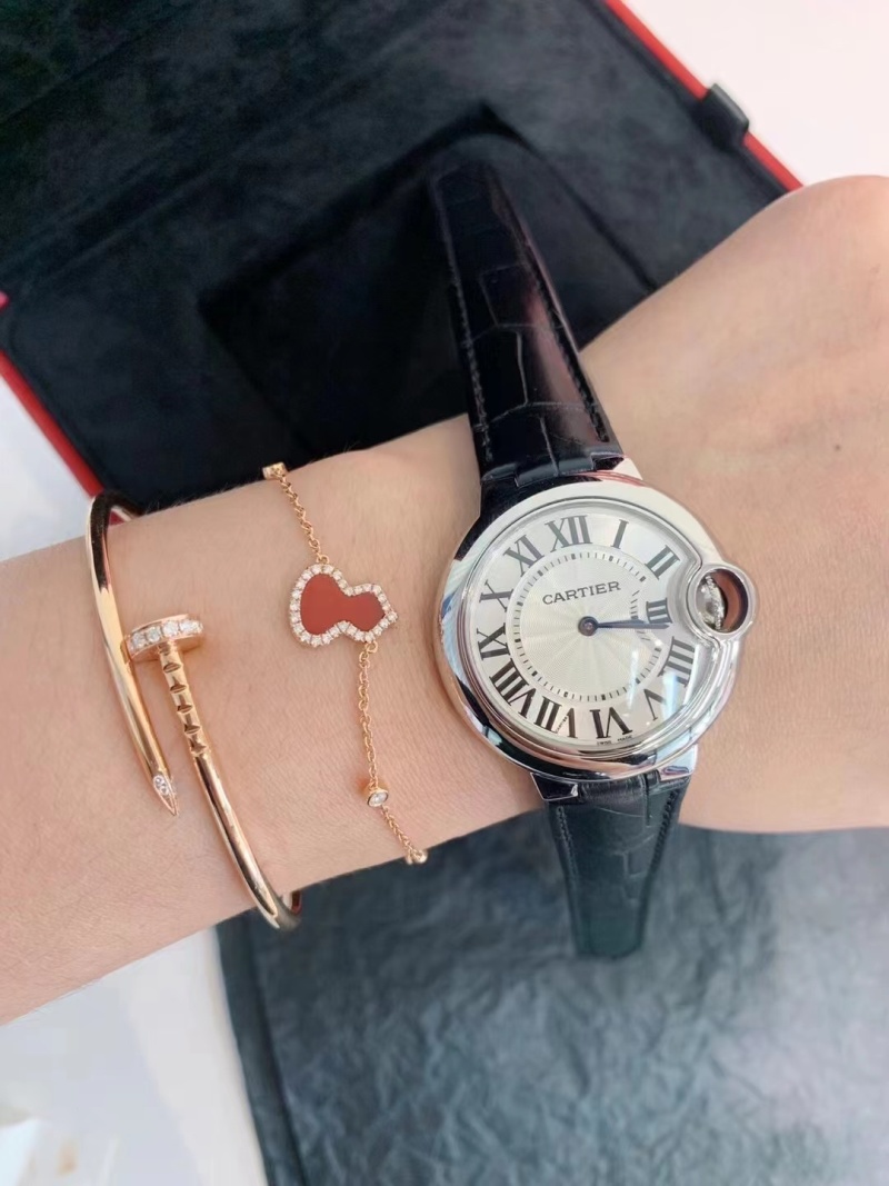 Часы Cartier