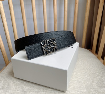 Ремень из натуральной кожи Loewe