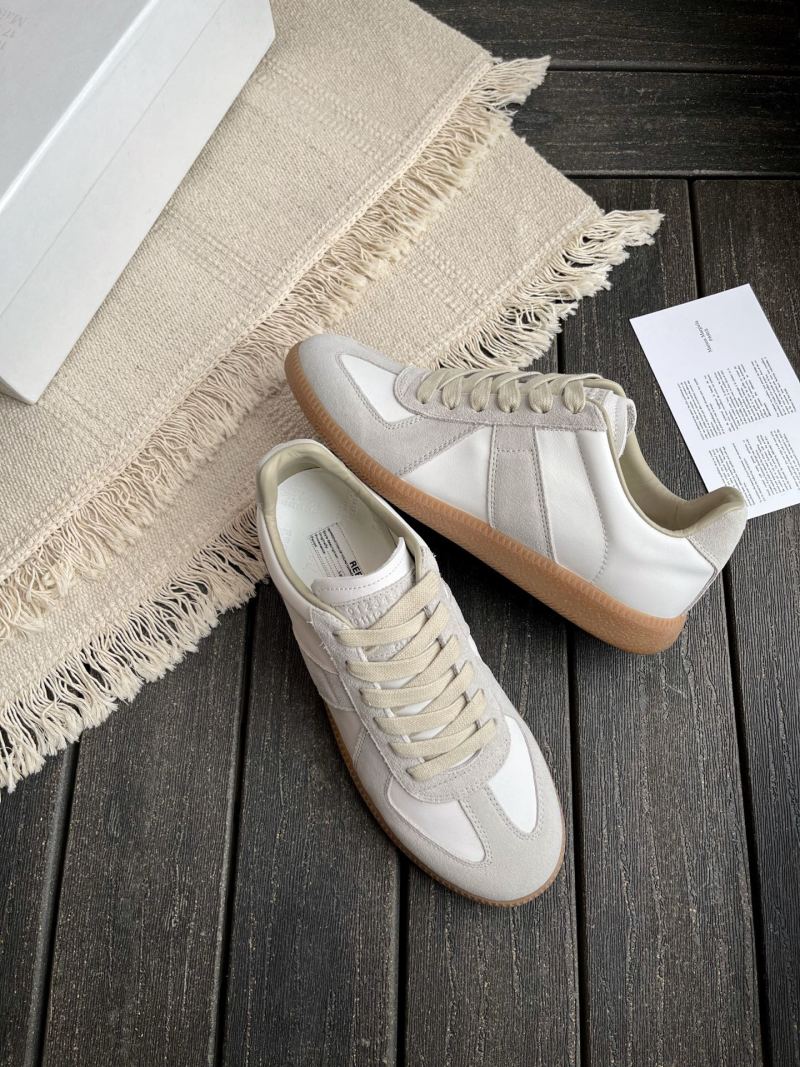 Женские кеды из натуральной кожи и замши Maison Margiela