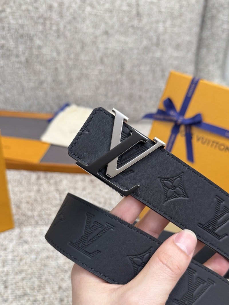 Черный ремень Louis Vuitton