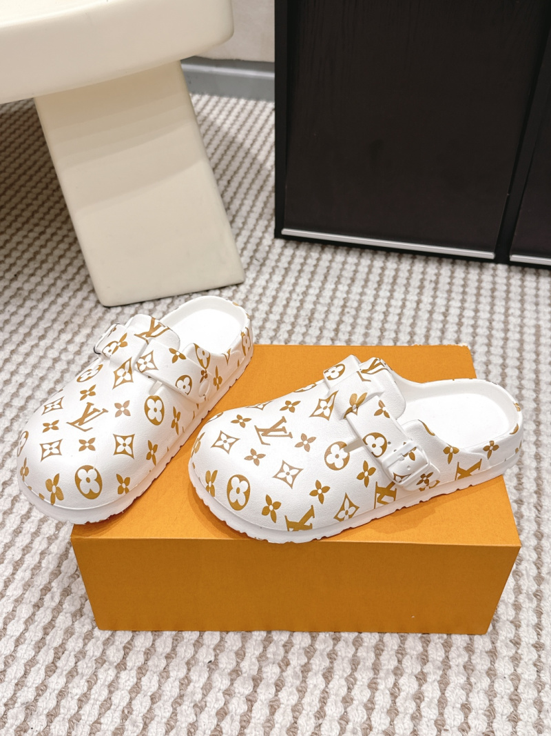 Сабо Louis Vuitton с монограммой