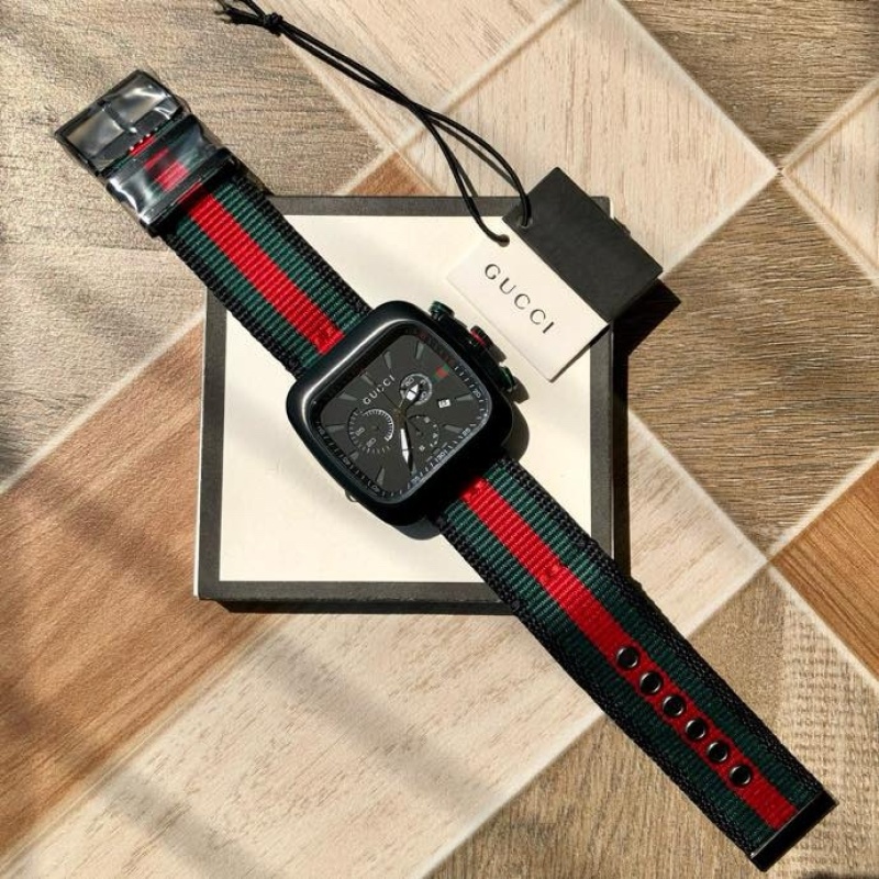 Часы Gucci
