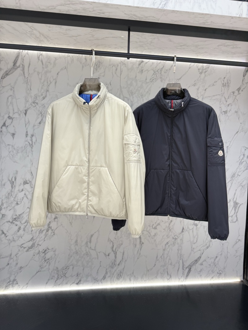Пуховик Moncler
