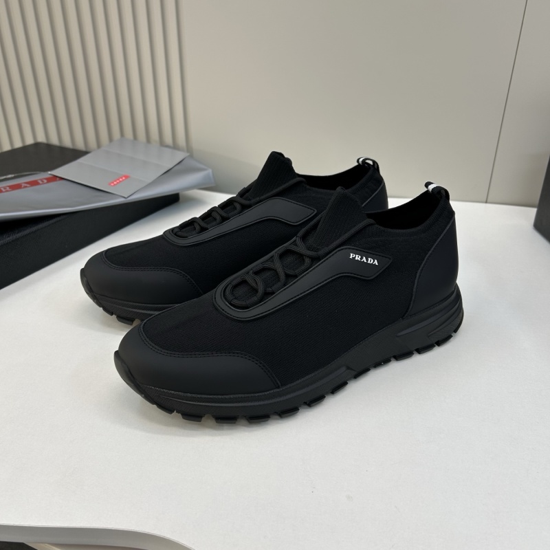 Кроссовки Prada