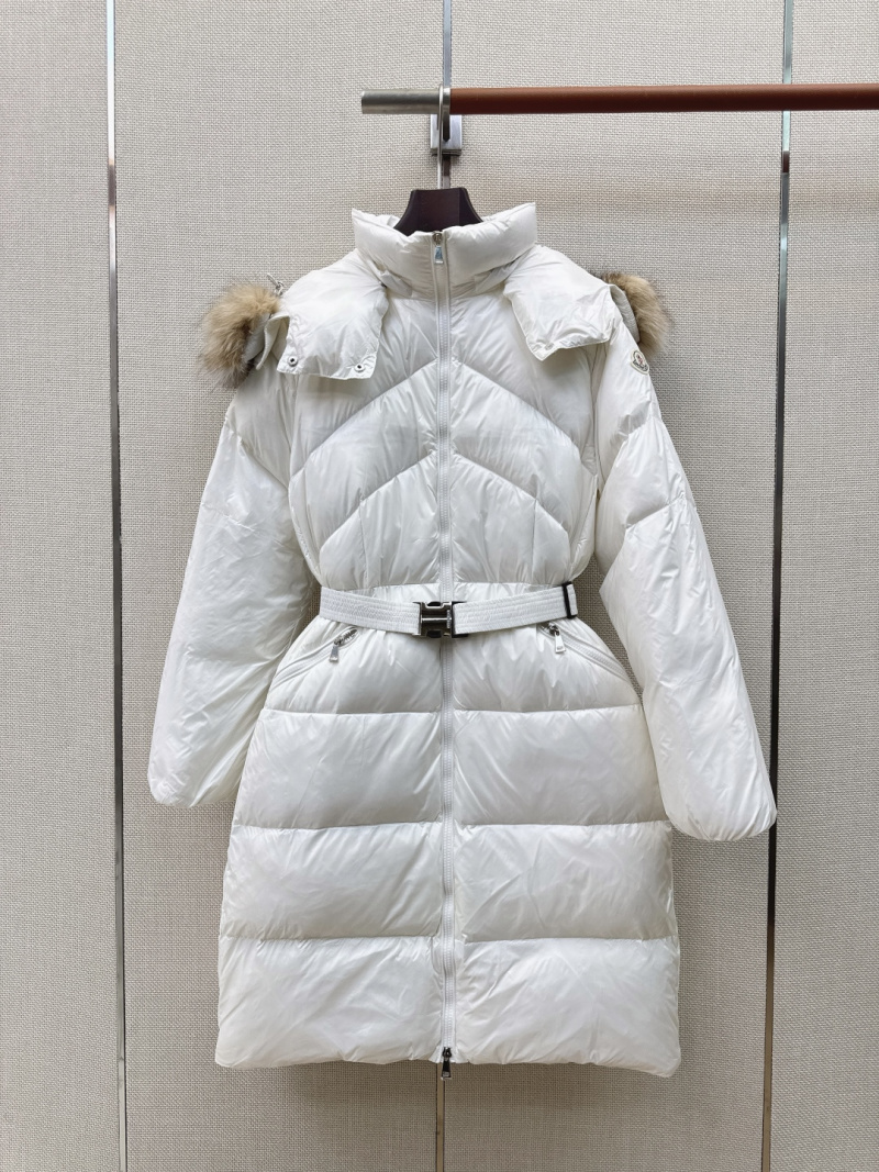 Пуховик Moncler