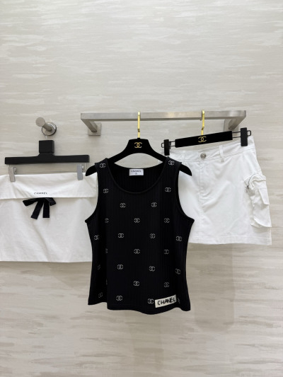 Топ Chanel