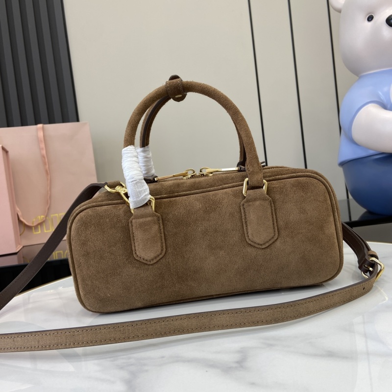 Сумка Miu Miu из замши