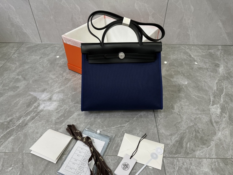 Сумка Hermes Herbag PM синего цвета Hermès