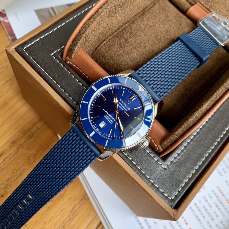 Часы Breitling