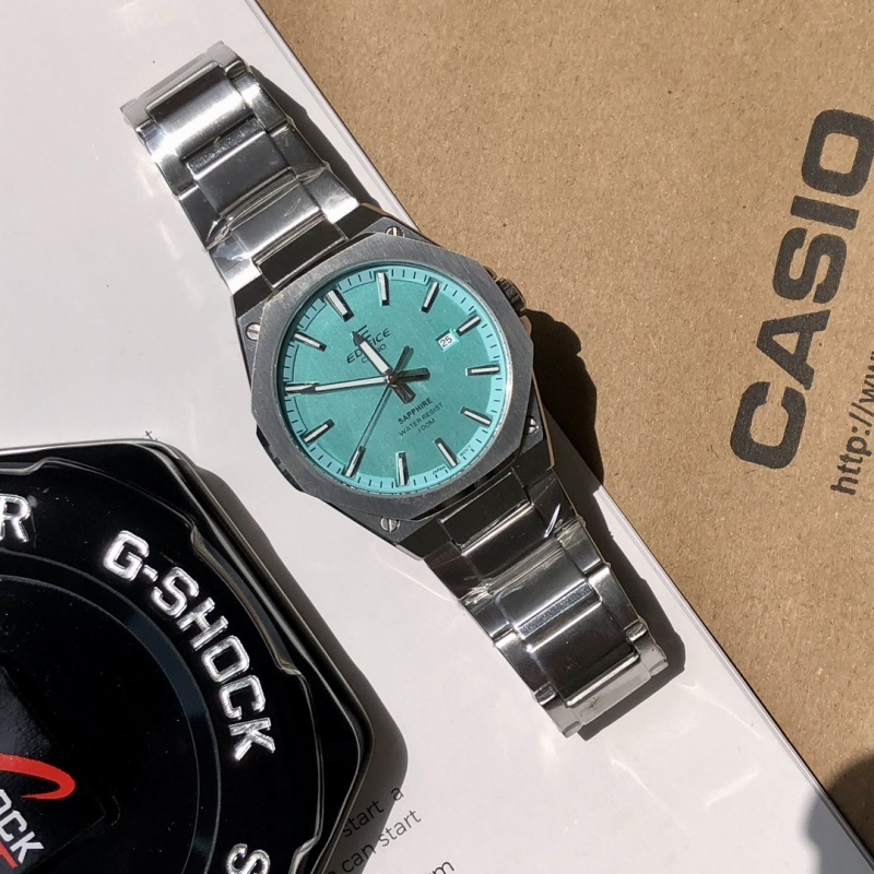 Часы Casio