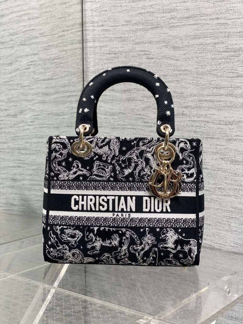 Сумка Dior Lady Dior с принтом животных