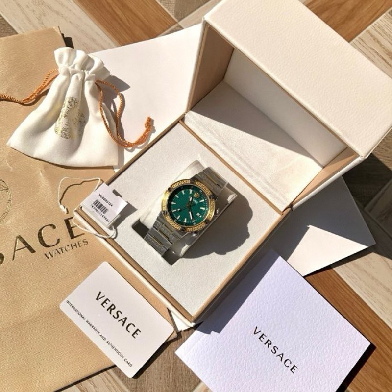 Часы Versace