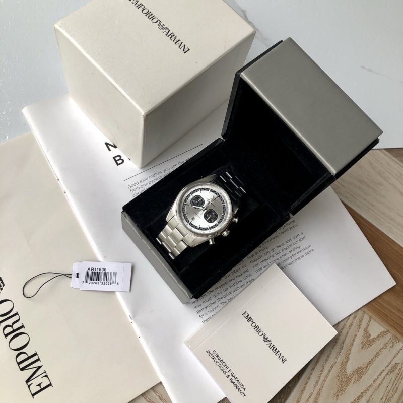 Часы Armani
