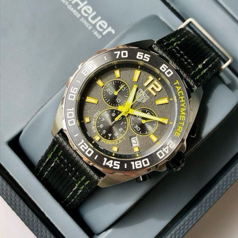 Часы TAG Heuer