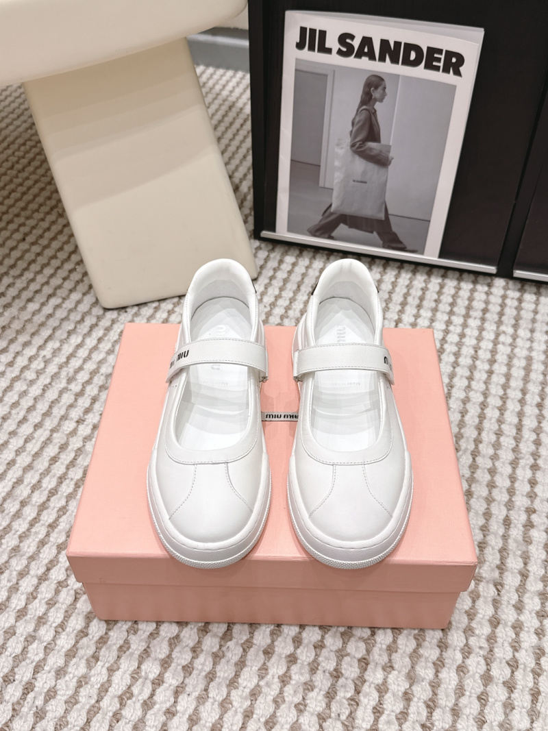 Женские белые кеды Miu Miu на липучке