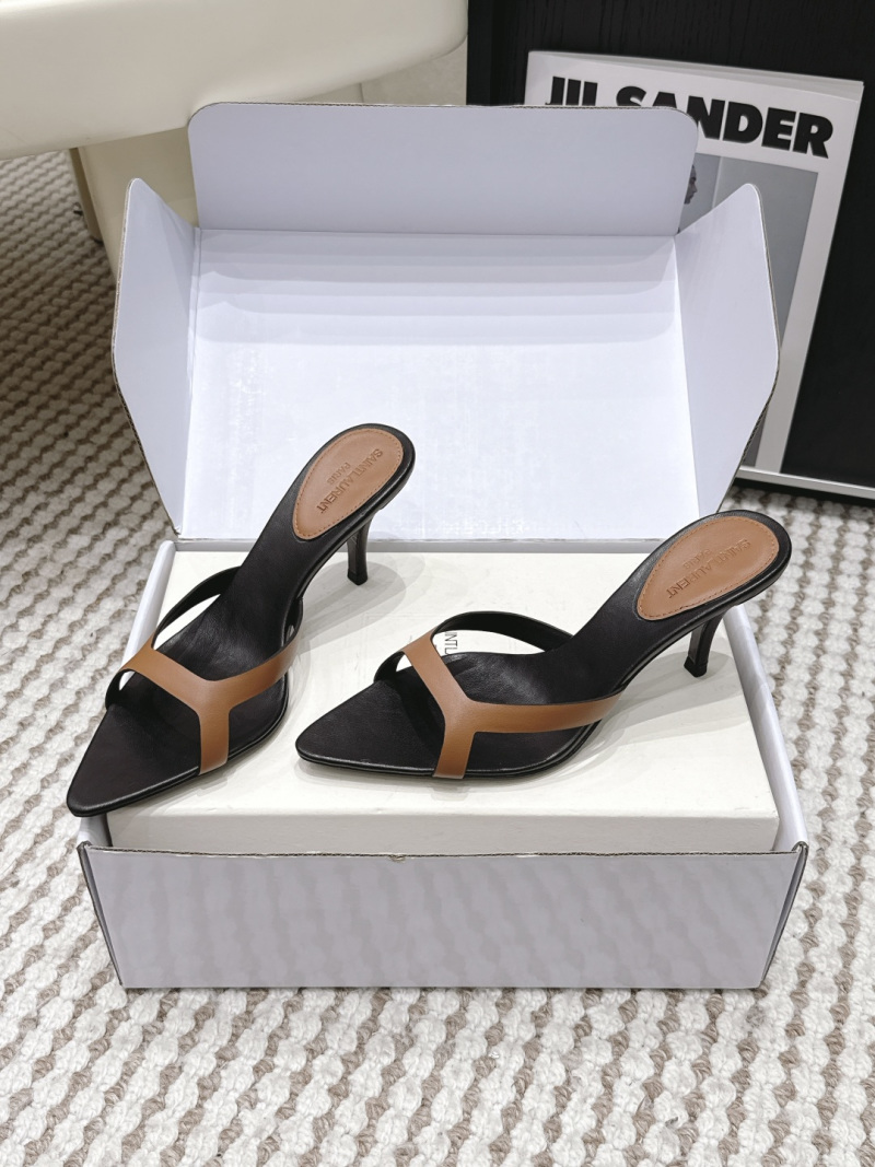 Yves Saint Laurent женские мюли с острым носом