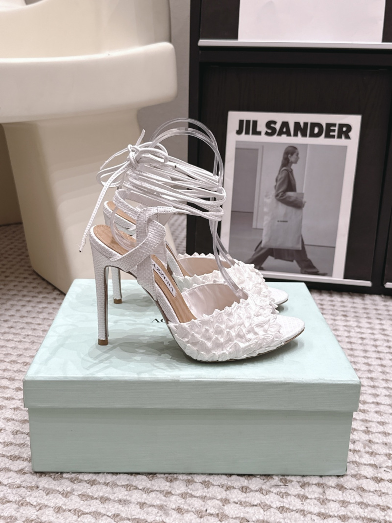 Женские босоножки Aquazzura с цветочным декором