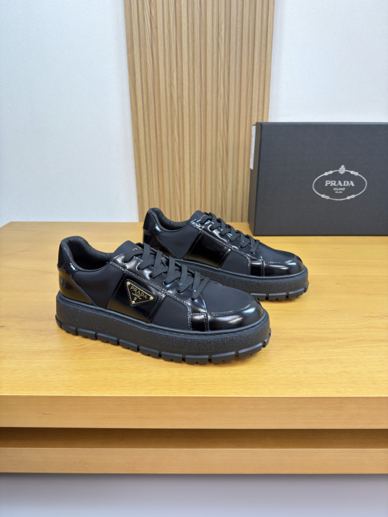 Мужские кроссовки Prada