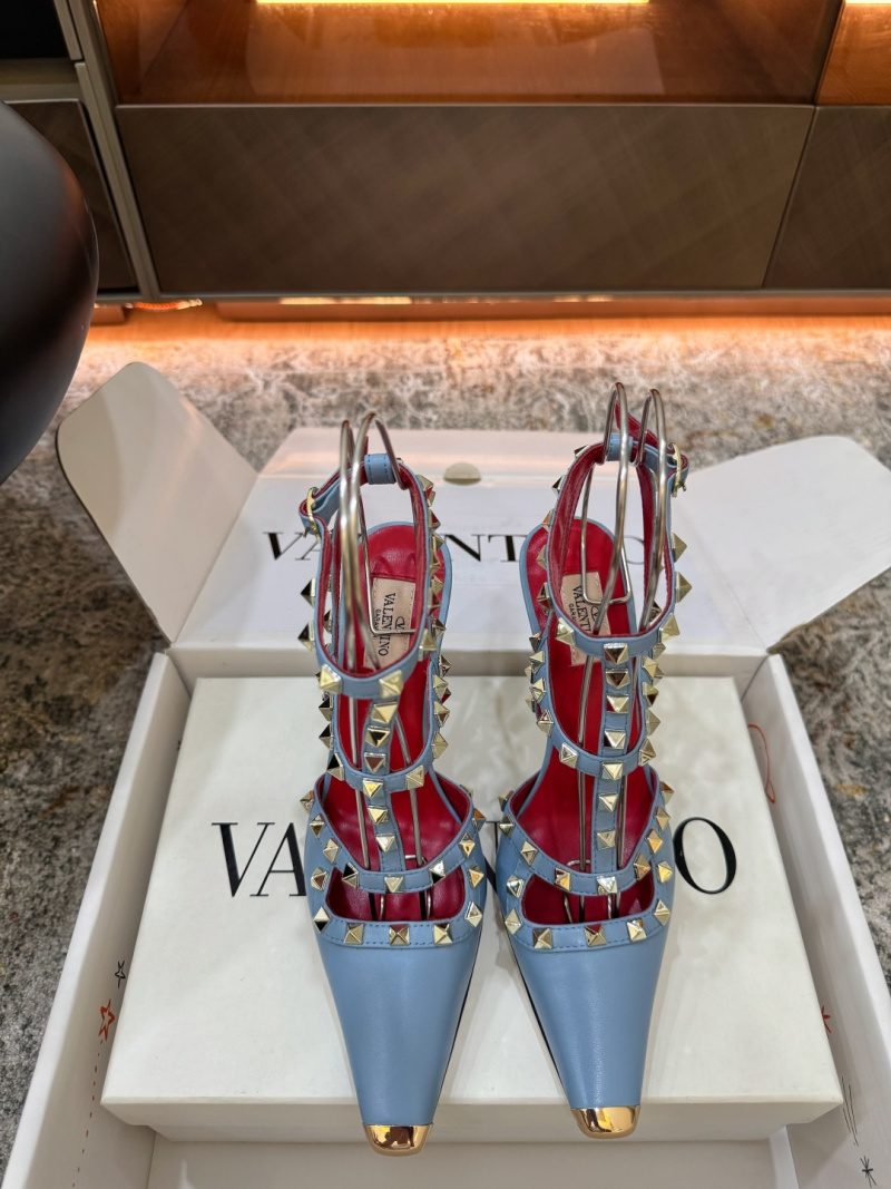 Туфли Valentino голубые с золотыми заклепками Valentino Garavani