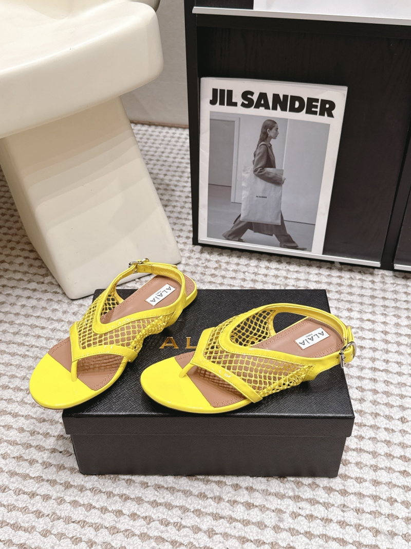 Женские желтые sandals в сеточку Alaïa