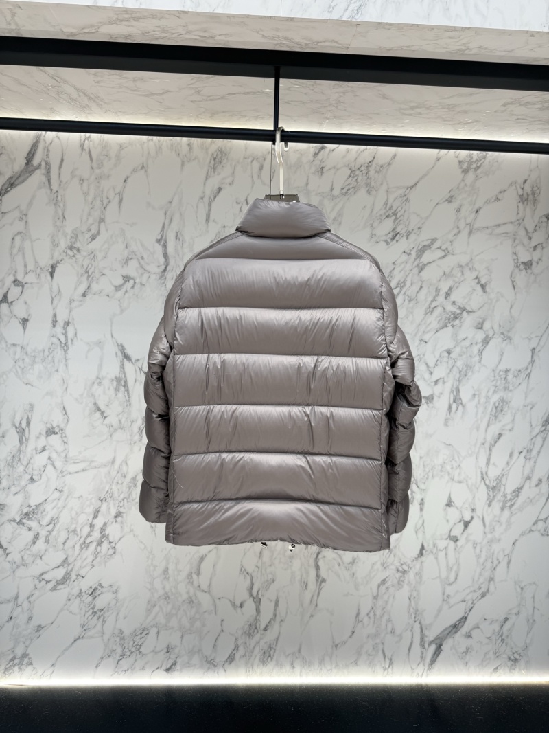 Пуховик Prada