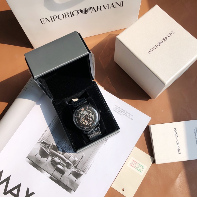 Часы Armani