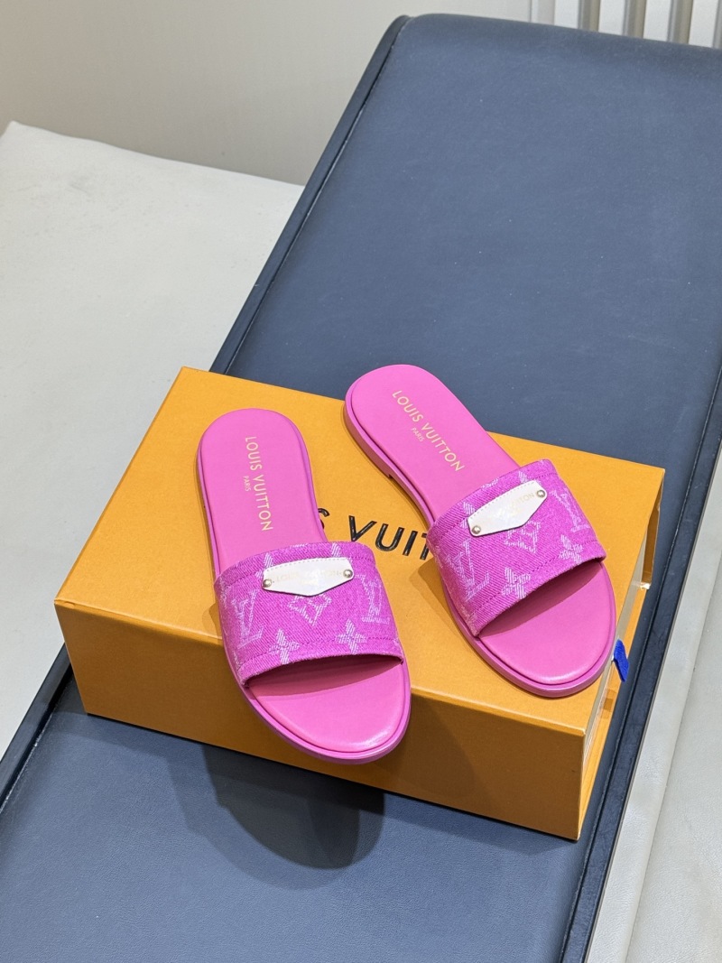 Шлёпанцы Louis Vuitton