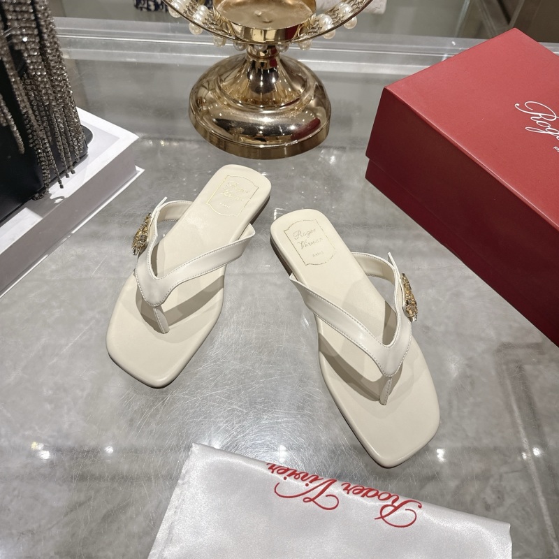 Женские шлёпанцы с декоративными кристаллами Roger Vivier
