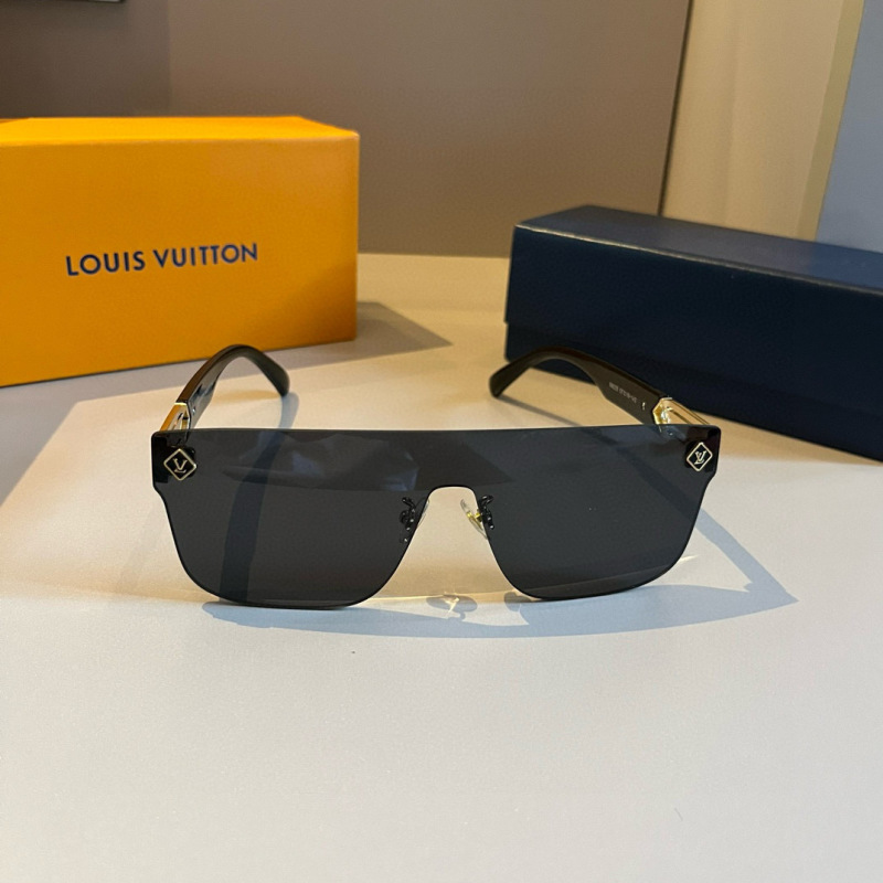Солнцезащитные очки Louis Vuitton