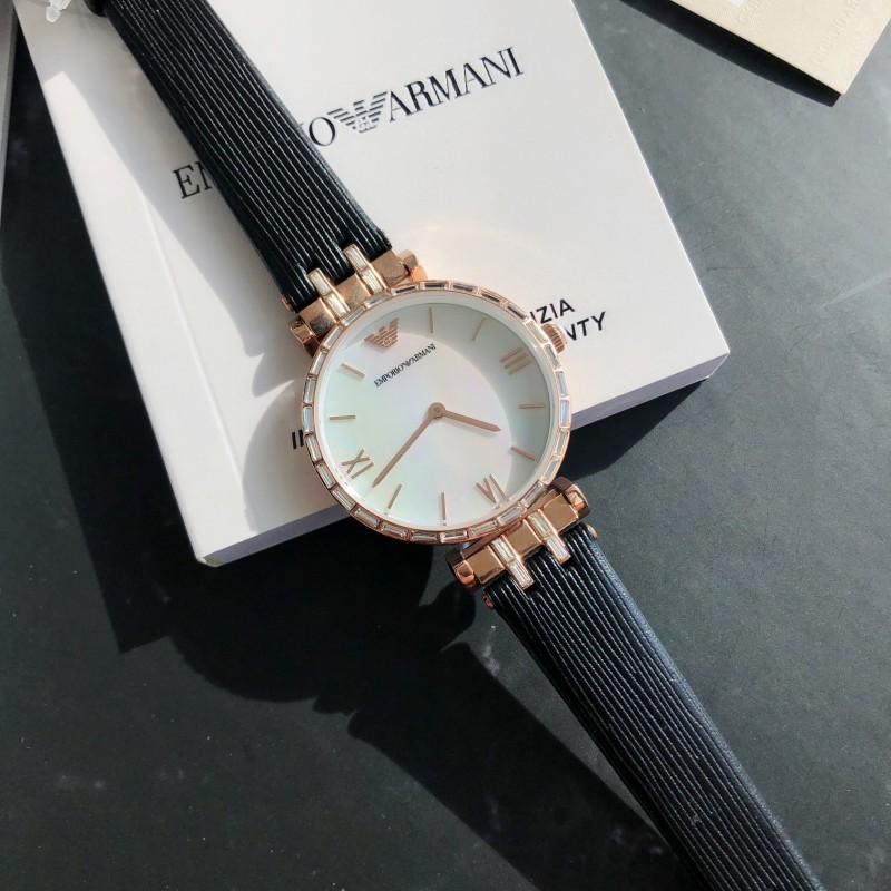 Часы Emporio Armani