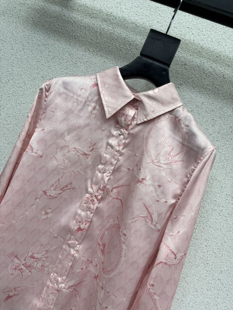 Розовая блузка с вышивкой Gucci
