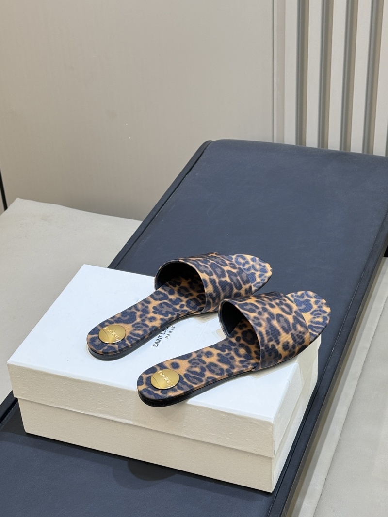 Босоножки с леопардовым принтом Saint Laurent