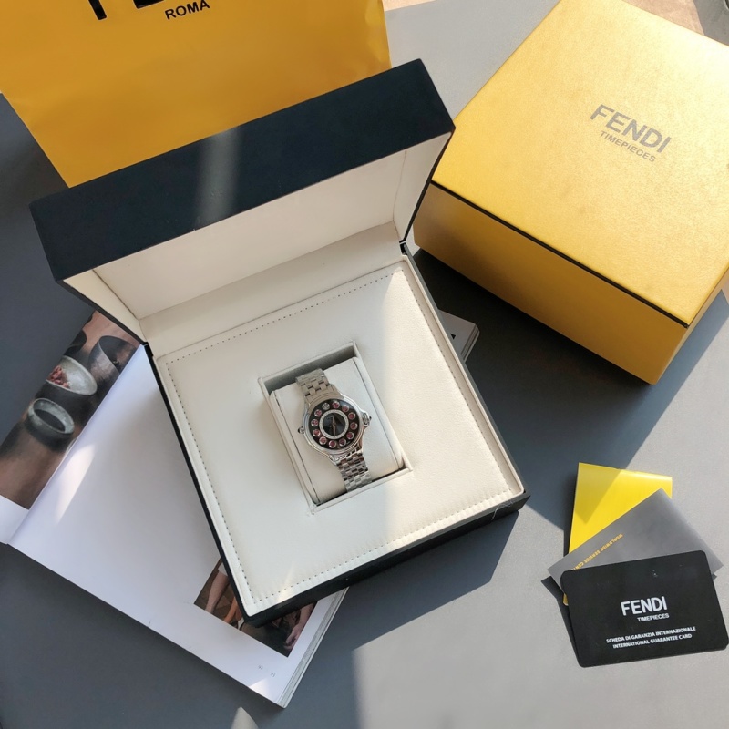 Часы Fendi