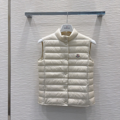 Жилет Moncler