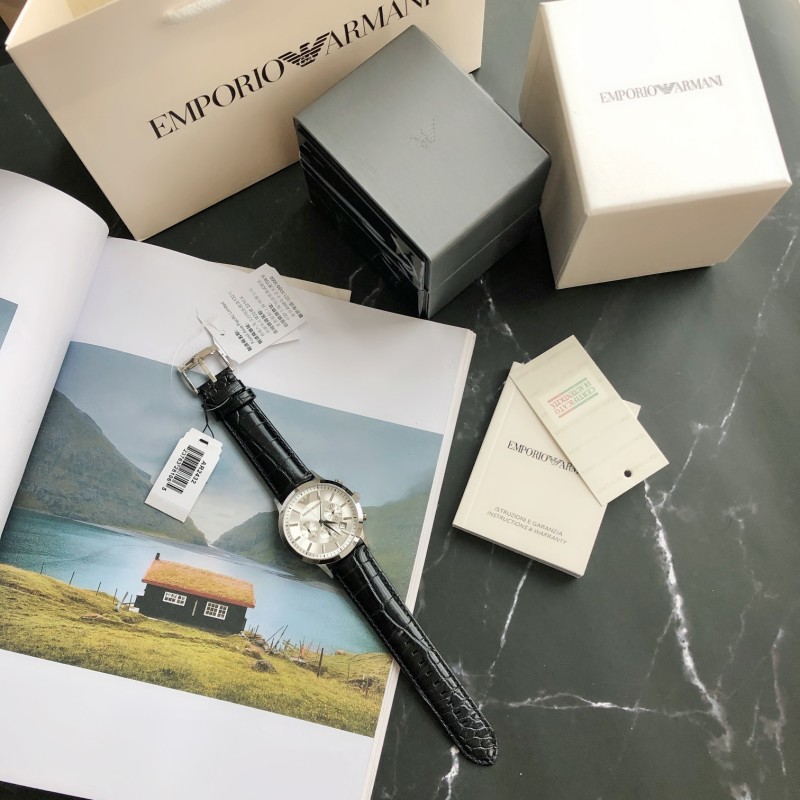 Часы Armani