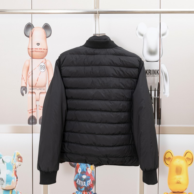Пуховик Moncler