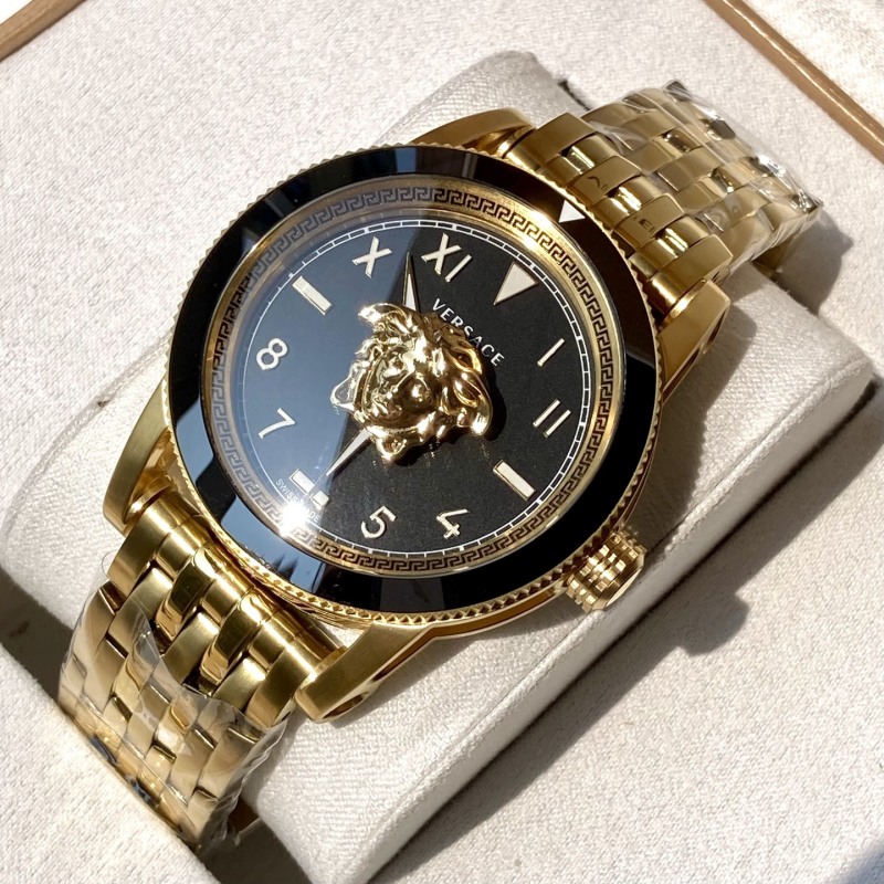 Часы Versace