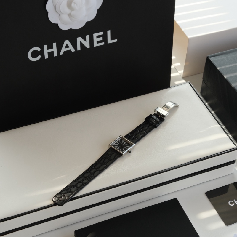 Часы Chanel