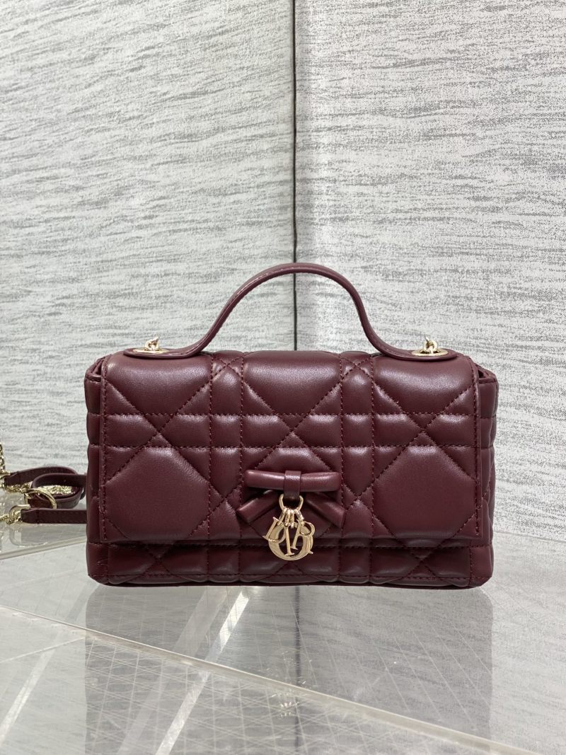 Сумка Dior бордовая