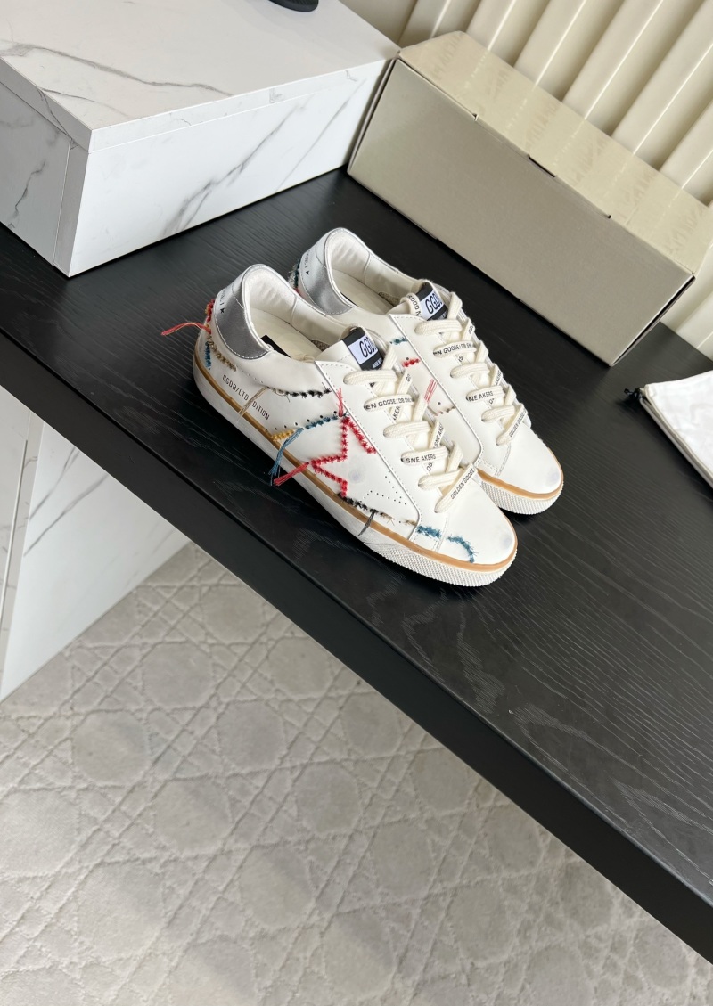 Кроссовки Golden Goose