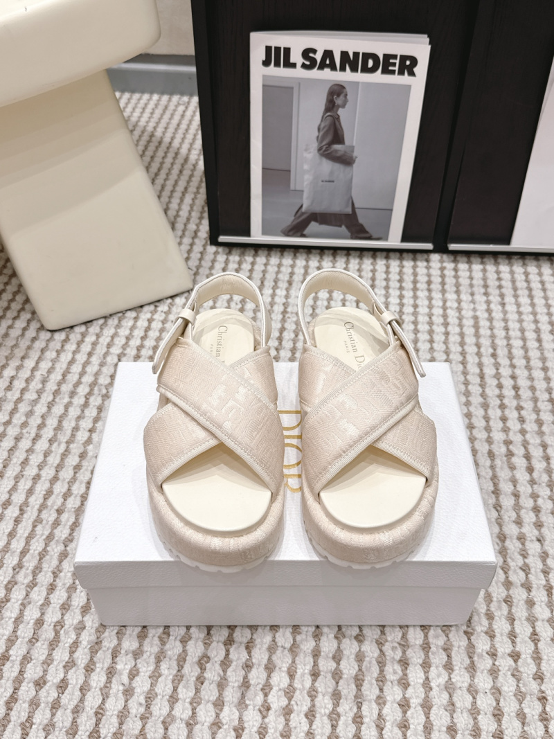 Дамские шлёпанцы Christian Dior с высокой платформой