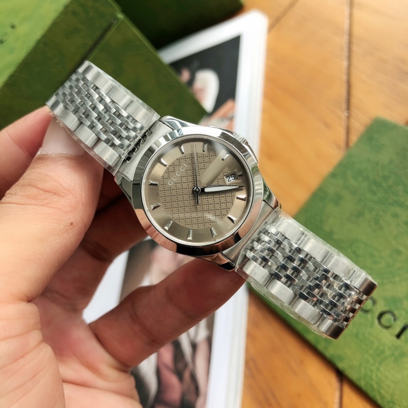 Часы Gucci