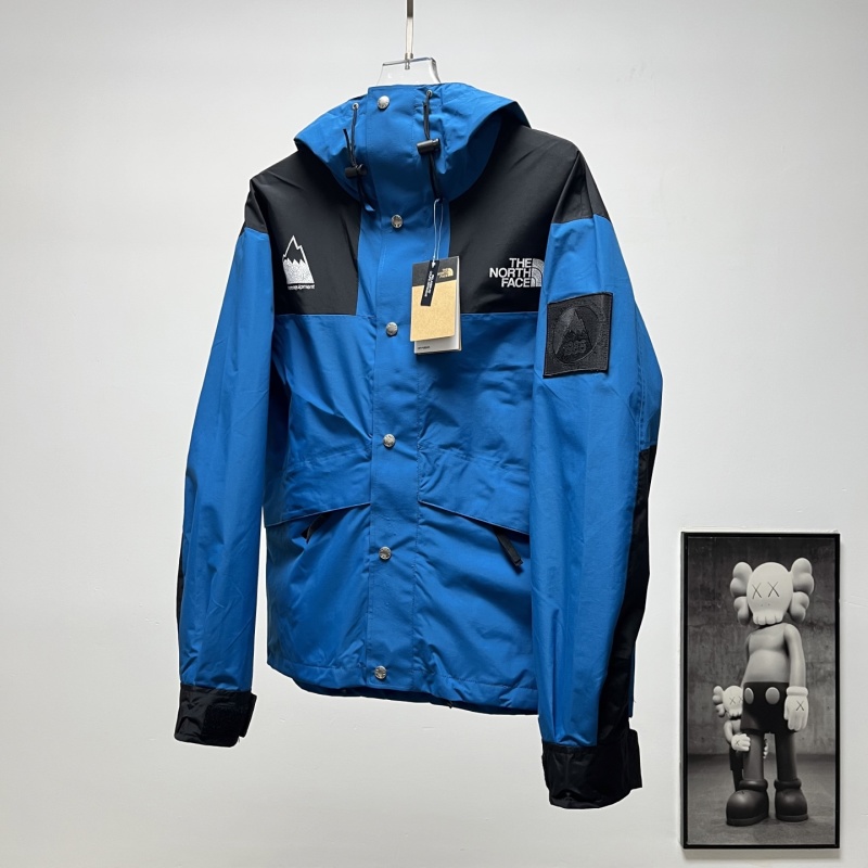 Куртка The North Face 1986 Mountain Jacket синяя с черными вставками