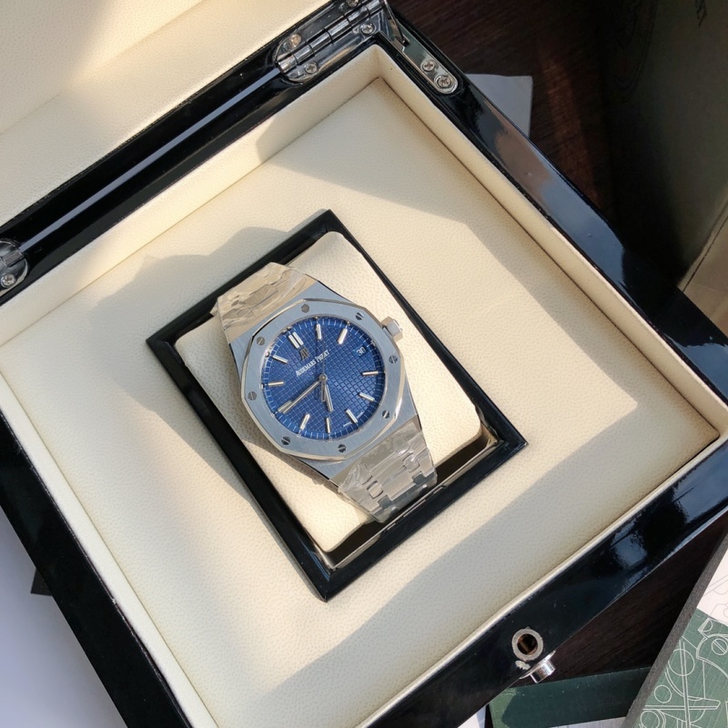 Часы Audemars Piguet