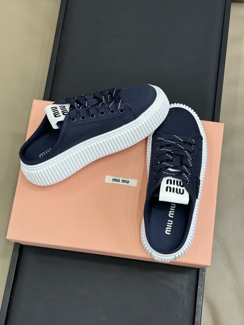 Женские сабо на платформе Miu Miu