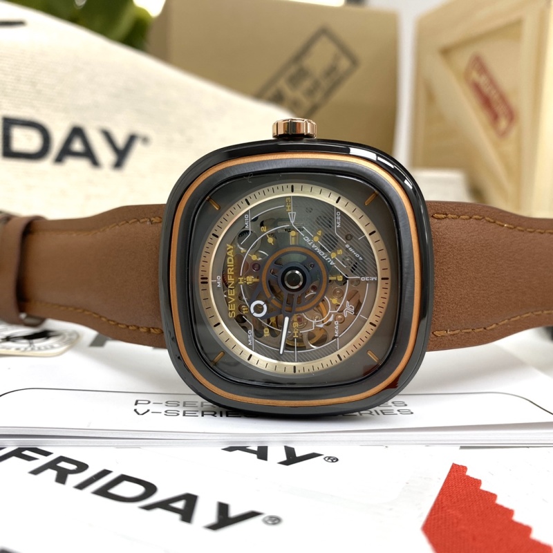 Часы SevenFriday