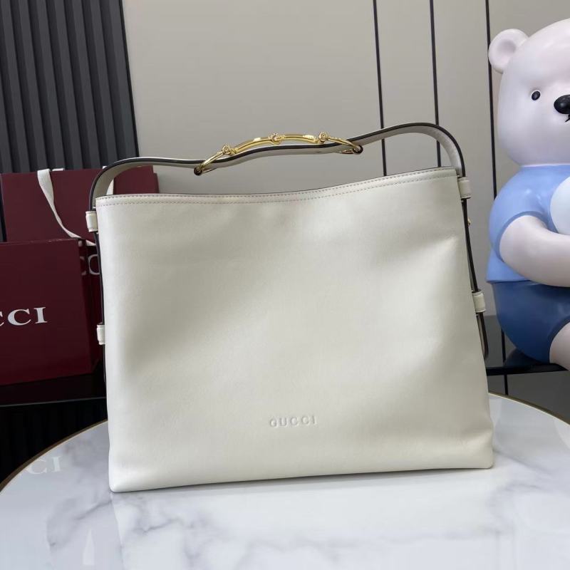Сумка Gucci с бамбуковой ручкой