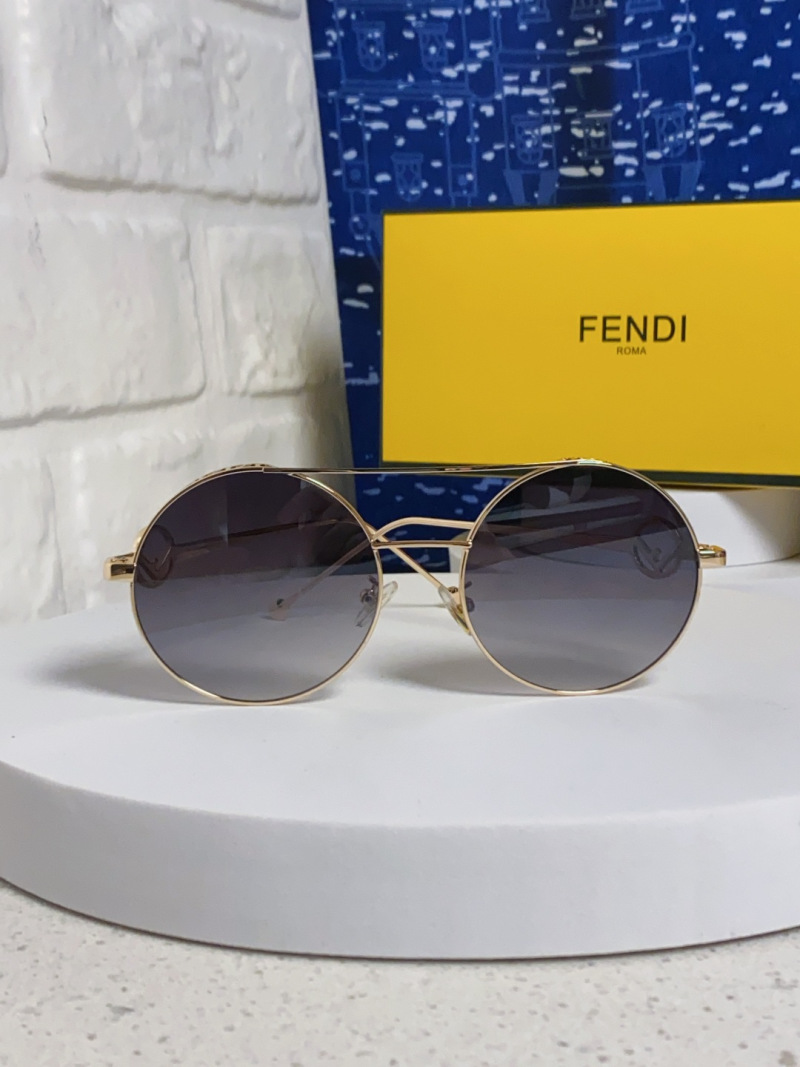 Солнцезащитные очки Fendi круглые золотые
