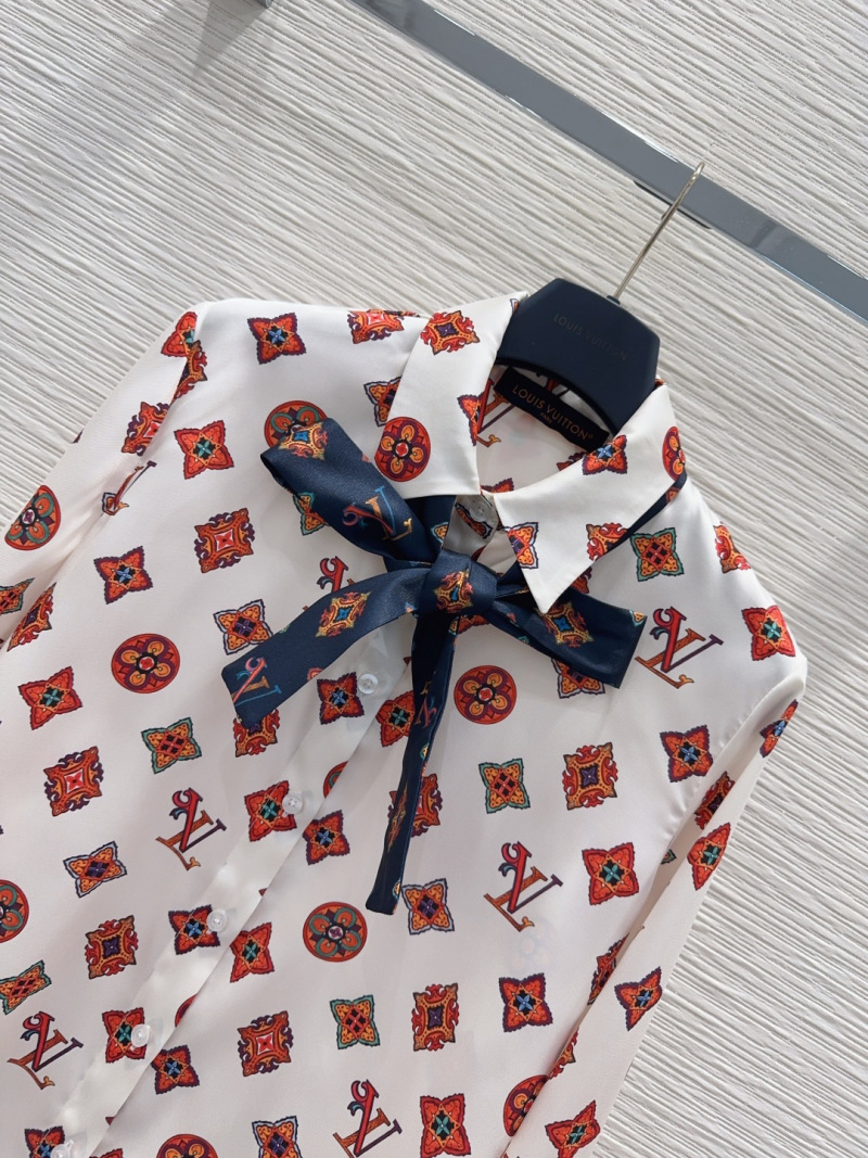 Костюм Louis Vuitton